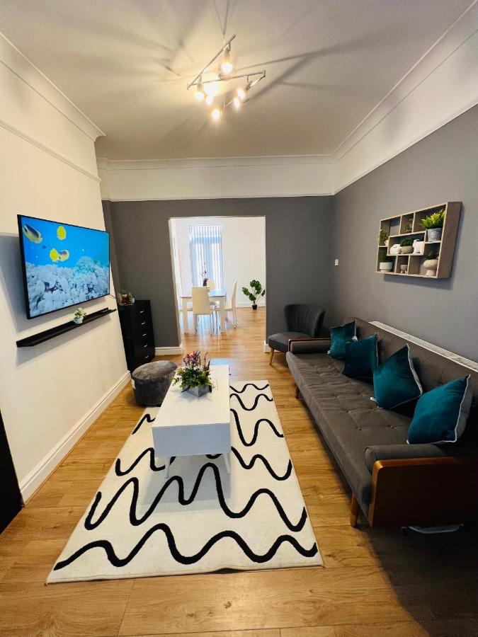 ليفربول Luxurious Modern House In Anfield! Close To Lfc, Efc, City Centre!!! المظهر الخارجي الصورة