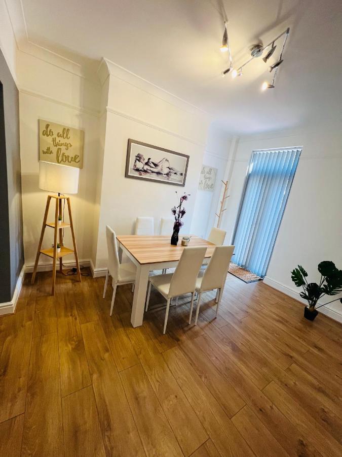 ليفربول Luxurious Modern House In Anfield! Close To Lfc, Efc, City Centre!!! المظهر الخارجي الصورة